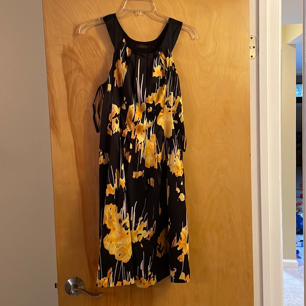 Limited Strapless Size 8 Black/Yellow Dress